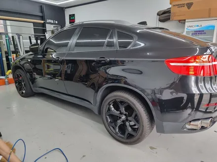 구리 남양주 BMW X6 전체랩핑 시공 / 3M 사틴블랙 전체랩핑 하나로 이렇게 차가 달라질수 있다. / 남양주