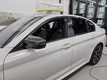 구리 남양주 랩핑 3M BMW 5시리즈 530i 리얼카본 루프스킨 + 몰딩 크롬죽이기 / 카본으로 뒤덮어 버리기 ! / 경기 포천