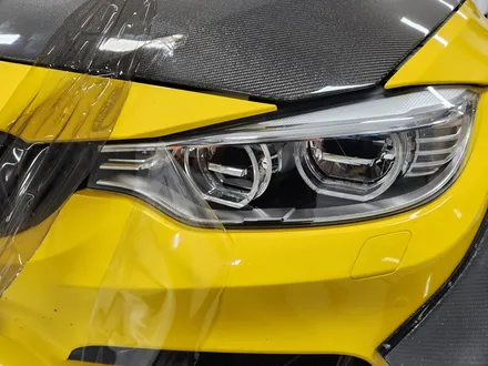 랩핑맛집 BMW F82 M4 헤드램프 울트라핏XP 블랙골드,골드블랙 시공 /헤드램프는 노랑!!/ 남양주랩핑 / 포천랩핑 / 의정부랩핑 / 동두천랩핑 / 서울랩핑 / 남양주