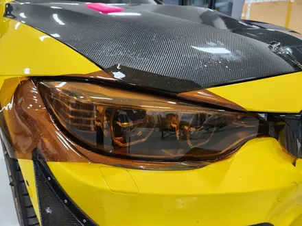 랩핑맛집 BMW F82 M4 헤드램프 울트라핏XP 블랙골드,골드블랙 시공 /헤드램프는 노랑!!/ 남양주랩핑 / 포천랩핑 / 의정부랩핑 / 동두천랩핑 / 서울랩핑 / 남양주