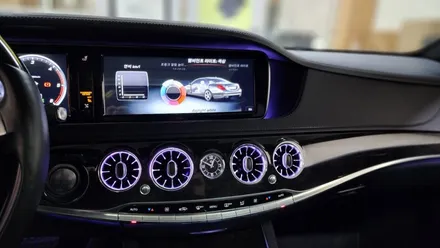 W222 S350 S클래스 S350 송풍구4D부메스터 엠비언트안드로이드오토카플레이 올인원  시공 입니다