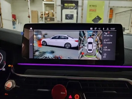 BMW 530I 순정 서라운드뷰 어라운드뷰 크리스탈기어3종 파킹어시스턴트 G30 입니다