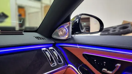W223벤츠전용 엑티브엠비언트s500 4D부메스터 엠비언트 시공 입니다 !!!