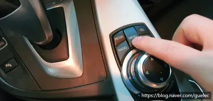 BMW 3시리즈 카플레이 안드로이드오토 - 320d 아이폰,갤럭시 무선 연결