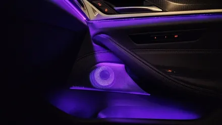 BMW 5시리즈 G30 520I 크리스탈 기어세트 마에스트로스피커 회오리엠비언트
