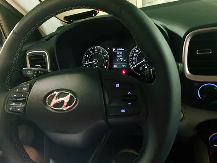 현대 소형 SUV 베뉴 어라운드뷰(리얼 3D, 360블랙박스)장착기
