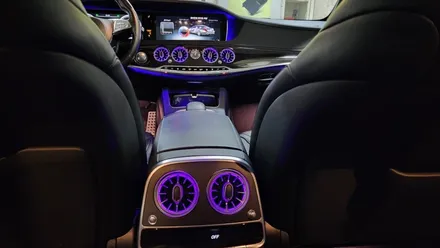 W222 S350 S클래스 S350 송풍구4D부메스터 엠비언트안드로이드오토카플레이 올인원  시공 입니다