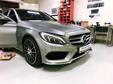 벤츠 C 클래스 C200