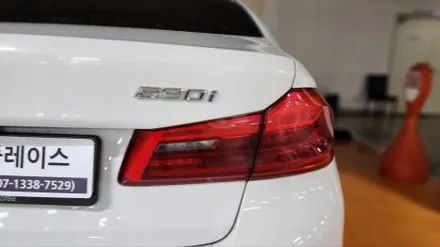 BMW 5시리즈 G30 순정 어라운드뷰 레트로핏 530I  전기형
