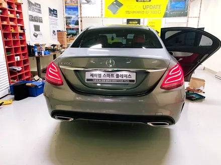 벤츠 C 클래스 C200