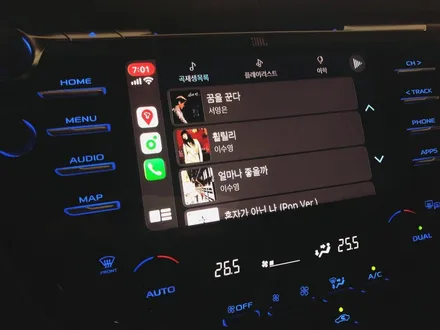 캠리 아이폰 무선 카플레이 지원 K-play 설치 매립 장착 시공기