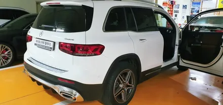 벤츠  GBL220, GLB200, GLB250 안드로이드 네비, 티맵과 유튜브, 넷플릭스, 웨이브