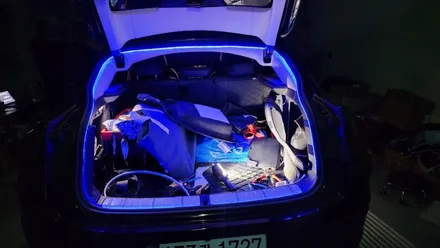 bmw x4 식빵등 (트렁크 엠비언트) 시공입니다!!!