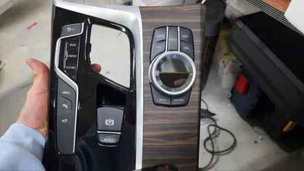 BMW 순정서라운드뷰 5시리즈 530E 크리스탈 기어세트 G30