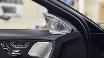 W222 S350 S클래스 S350 송풍구4D부메스터 엠비언트안드로이드오토카플레이 올인원  시공 입니다