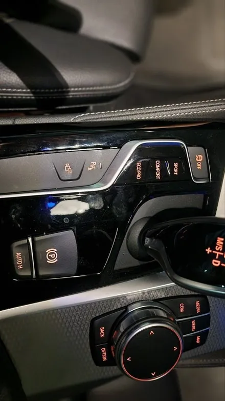 BMW 5시리즈 G30 순정 어라운드뷰 레트로핏 530I  전기형