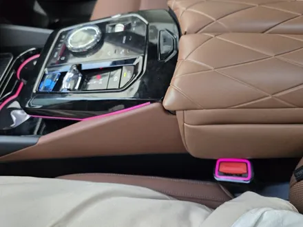 BMW G60 i5 M60 벨트, 센터콘솔 엠비언트 확장 [대구 코딩집] / 대구 북구