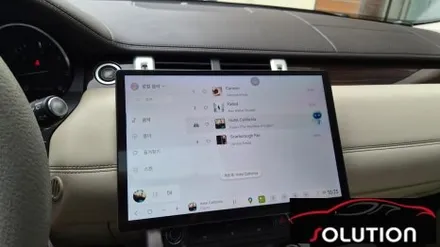 안드로이드 올인원 + 어라운드뷰 레인지로버스포츠 차량에 설치 하였습니다. 순정옵션 전문팀 카솔루션 군산점 / 전북 군산