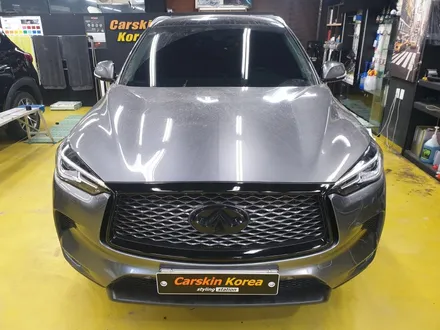 인피니티 QX50 \