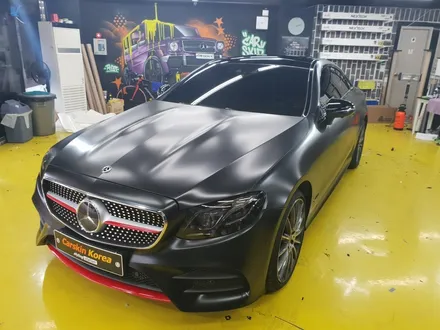 안양랩핑-벤츠 E400 4MATIC 쿠페 사틴블랙랩핑 / 경기 군포