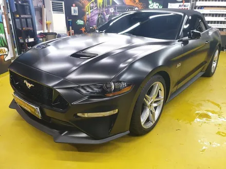 자동차랩핑! 끝판왕 머스탱 컨버터블 gt 5.0 (사틴 블랙) / 군포 부곡동