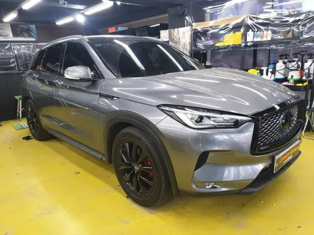 인피니티 QX50 \