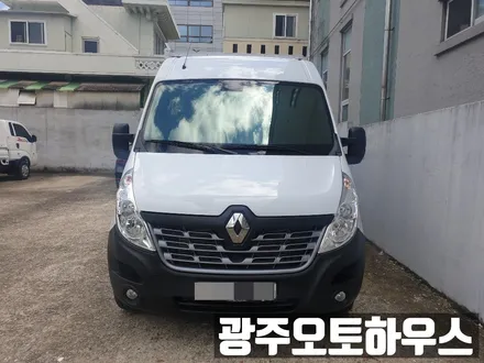 르노마스터밴 캠핑카 넥스가드 열차단썬팅으로 시공했어요 :)