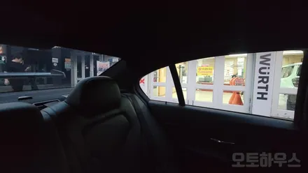 BMW M3 크로마9 필름 썬팅 시공/측후면 틴팅