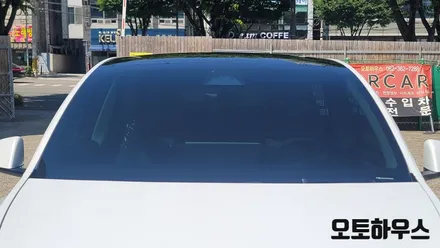 테슬라 모델Y 고급 썬팅 루마 버텍스 시공 전문점/광주 열차단썬팅