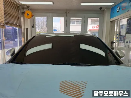 광주썬팅잘하는 곳에서 포르쉐 파나메라 시공