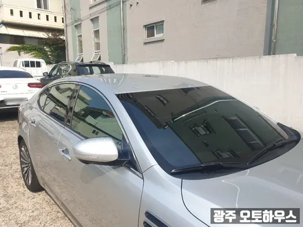 아이나비 칼트윈 틴팅 GR 고급스러움 완벽한 열차단 할인받고 오토하우스에서 시공해요