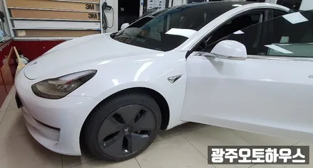 테슬라 모델3 썬팅전문점 오토하우스
