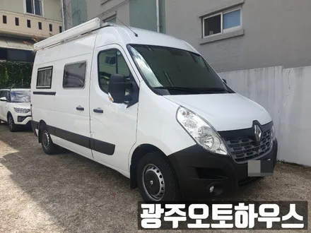르노마스터밴 캠핑카 넥스가드 열차단썬팅으로 시공했어요 :)