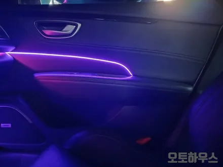 SM6 엠비언트 무드등 [1,2열 도어/1,2열 풋등] 실내 분위기 UP