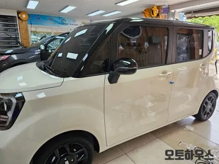 레이 신차검수 신차패키지 썬팅/블랙박스 장착