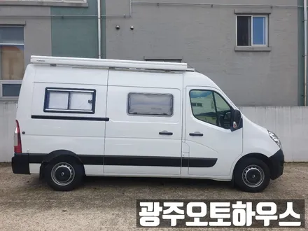 르노마스터밴 캠핑카 넥스가드 열차단썬팅으로 시공했어요 :)