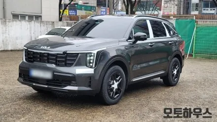 MQ4쏘렌토 레이노 팬텀 F95 열차단썬팅 시공