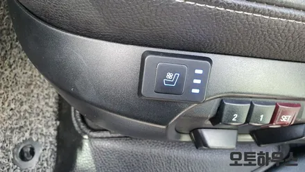 BMW X4 디지털 3단 통풍시트(블로워타입)