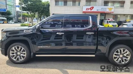 GMC 시에라 고급 열차단 썬팅 루마 버텍스 700 재작업