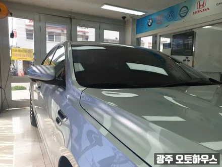 아이나비 칼트윈 틴팅 GR 고급스러움 완벽한 열차단 할인받고 오토하우스에서 시공해요