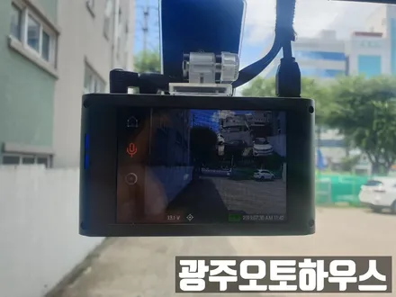 르노마스터밴 캠핑카 넥스가드 열차단썬팅으로 시공했어요 :)