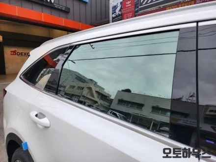 MQ4쏘렌토 애니가드 썬팅 신차 열차단썬팅 아이나비 블랙박스