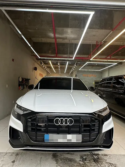 판교 외제차 수입차 아우디 Q8 앞범퍼 휀다 긁힘 수리 부품교환 외부복원 전문업체 찾으시나요? / 성남 중원