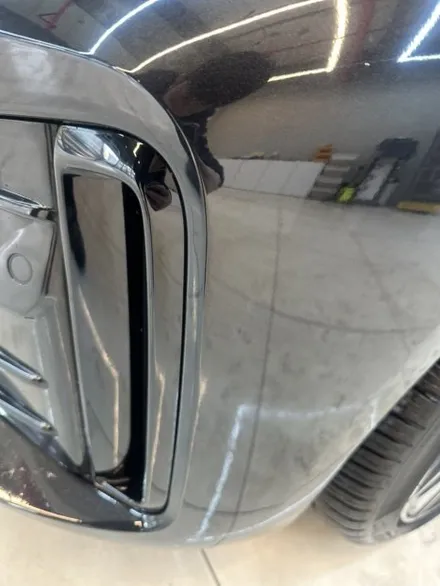 BMW i4 앞범퍼 찢어짐 깨짐 사고수리 후기 성남 수입차 교환도색·자차보험 처리 전문 1991모터스 / 성남 중원