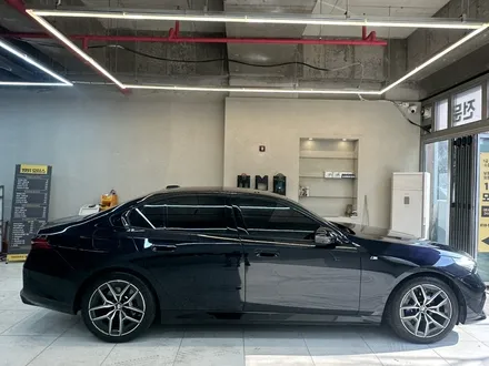 BMW 520i 본넷 석회자국 제거 후기 아파트 지하주차장 누수 피해, 배상보험으로 광택·유리막코팅 복원까지 / 성남 중원