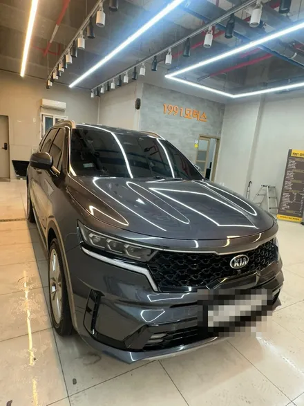 논현 압구정 신사 자동차 녹 쏘렌토 뒷문 판금도색으로 완벽복원 / 성남 중원