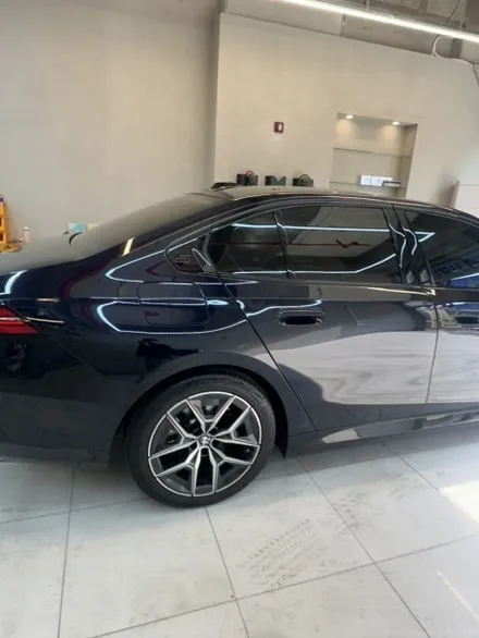 BMW 520i 본넷 석회자국 제거 후기 아파트 지하주차장 누수 피해, 배상보험으로 광택·유리막코팅 복원까지 / 성남 중원