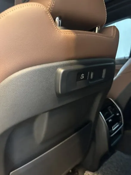 BMW X6 지하주차장 석회수 피해, 건물배상보험으로 0원 복원한 실제 사례 / 성남 중원