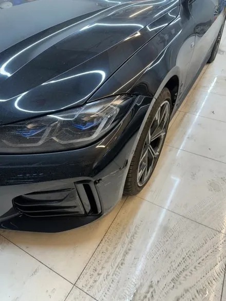 BMW i4 앞범퍼 찢어짐 깨짐 사고수리 후기 성남 수입차 교환도색·자차보험 처리 전문 1991모터스 / 성남 중원