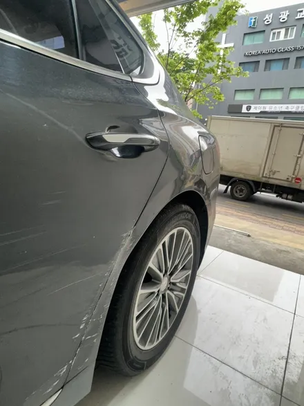 주차장에서 긁었는데 차량 문 휀다 범퍼 손상 그랜저 IG 판금도색 비용과 자차보험 수리 후기 / 성남 중원